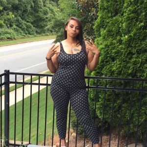 Meet your Posher, Cheyvonne